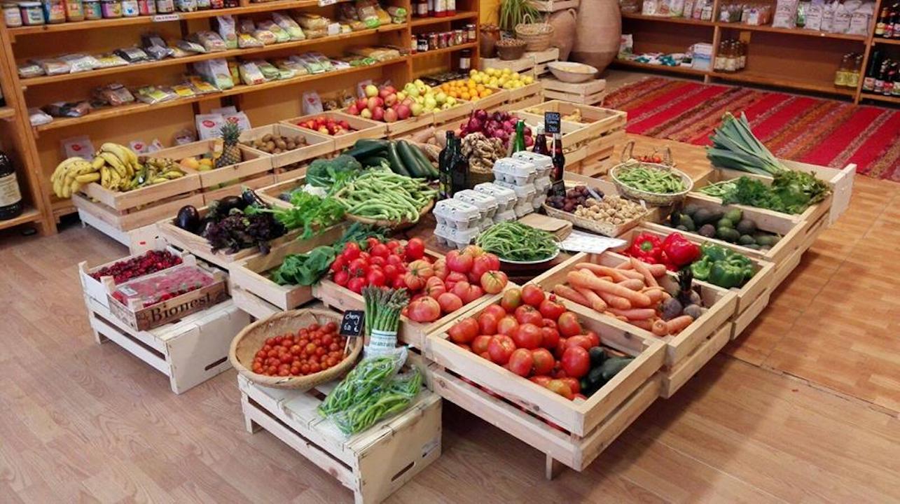 Los consumidores compran productos de peor calidad y en menos cantidad