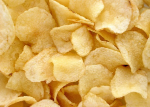 La Organización de Consumidores europea pide limitar la acrilamida en patatas fritas y galletas