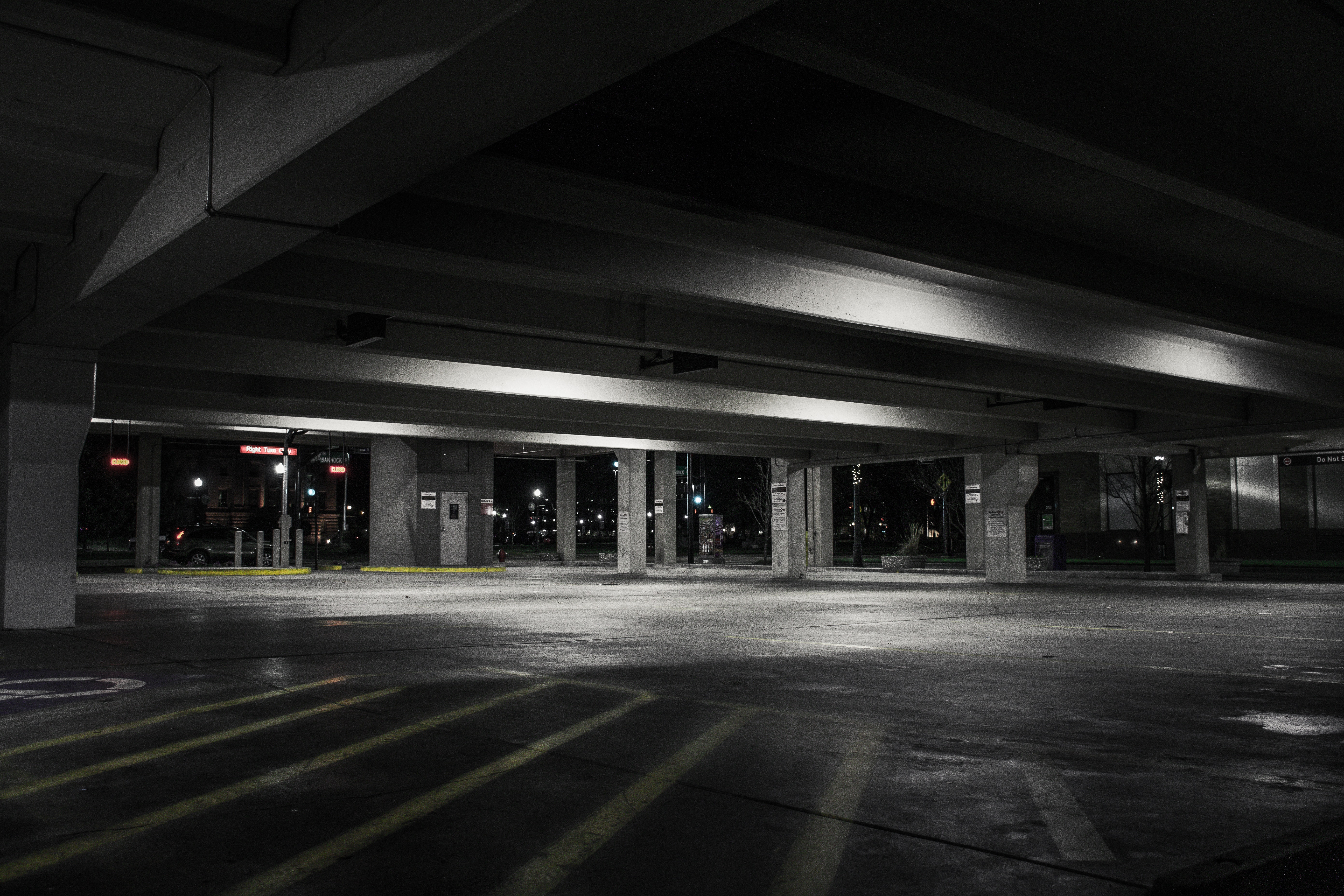Pierdo el ticket del parking y me quieren cobrar el día entero, ¿qué derechos tengo?