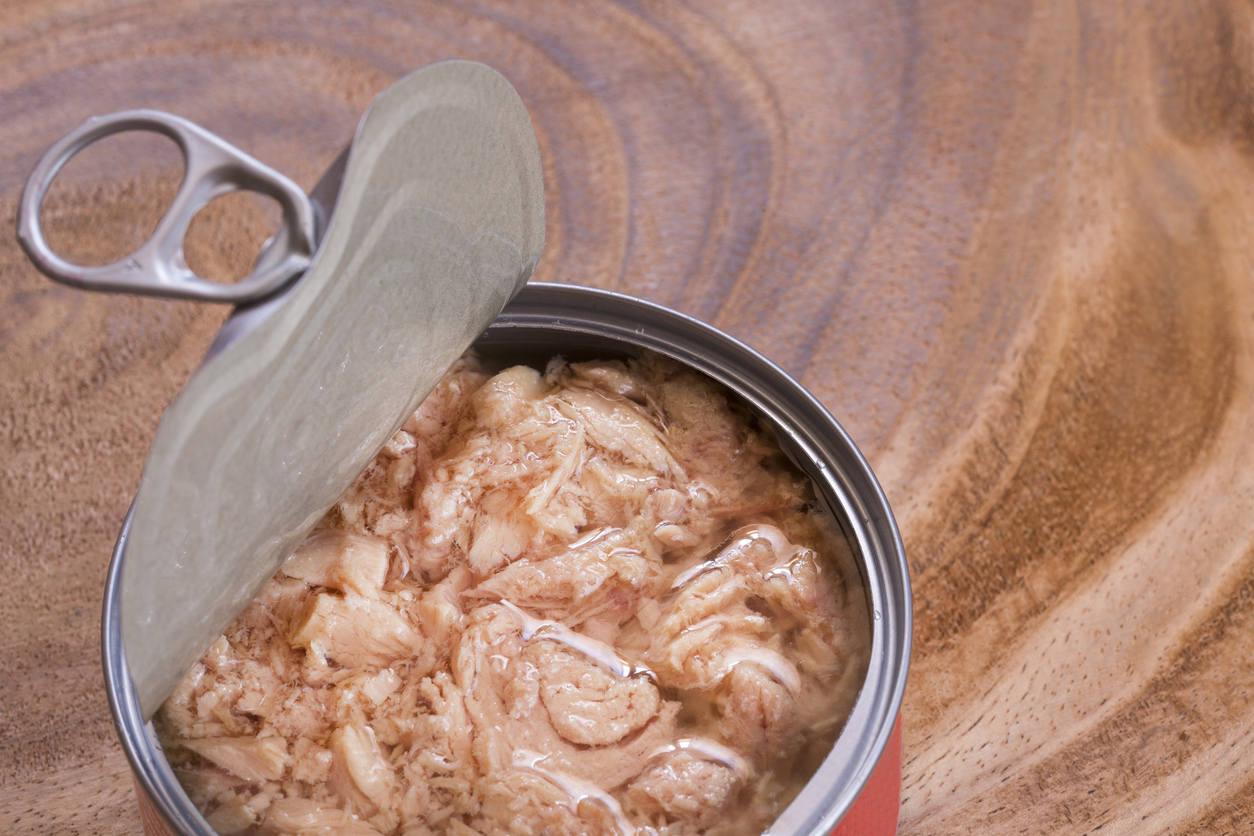 Atún en lata en menús escolares, ¿sí o no?