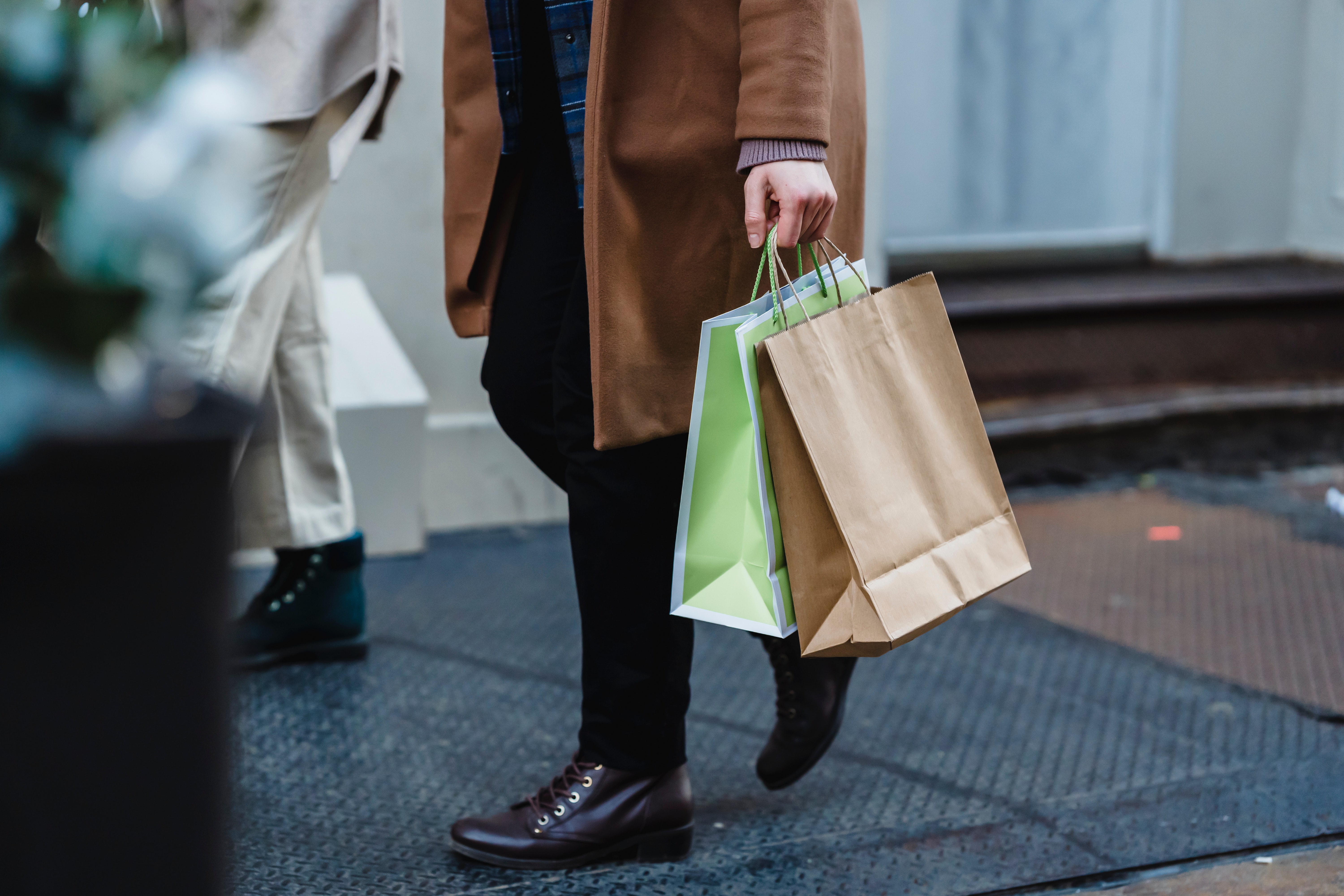 La Unión de Consumidores de Aragón avisa: los derechos de los consumidores no cambian durante el Black Friday