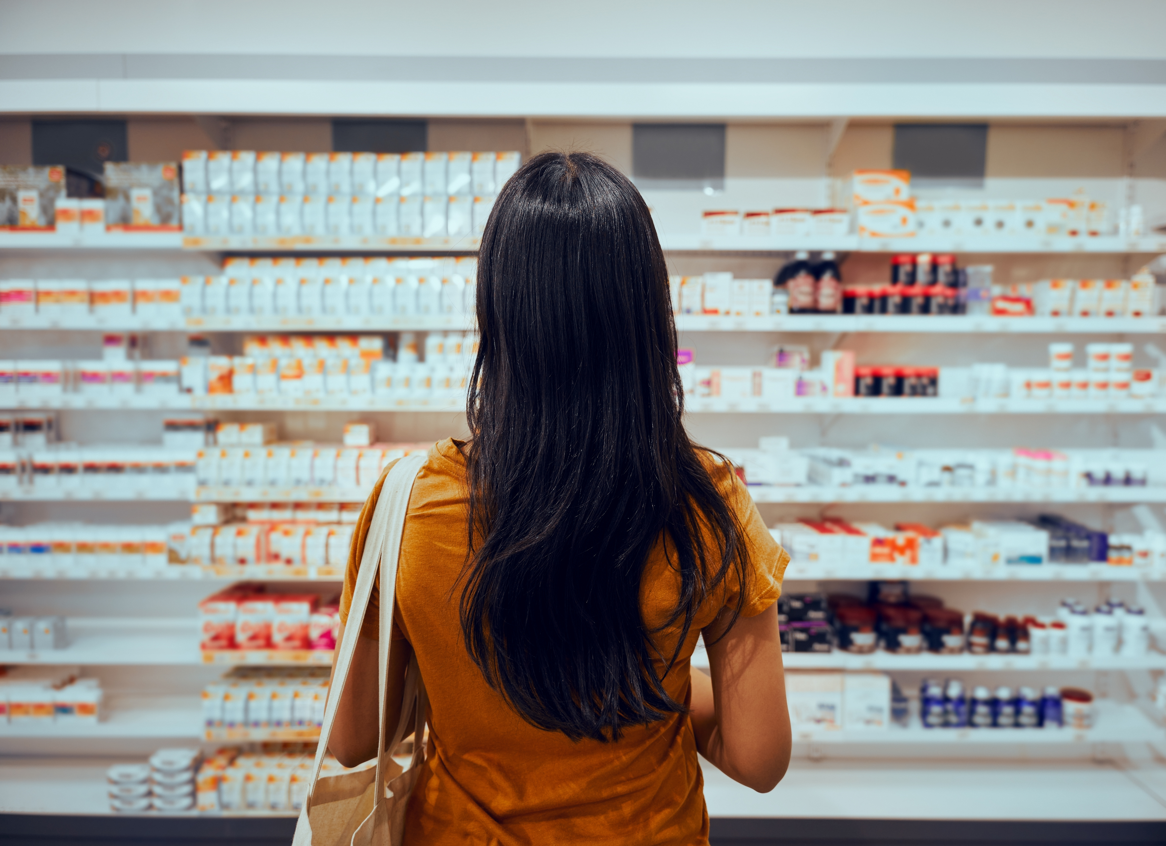 La voz del consumidor en 2023: las dificultades se agravan con la inflación