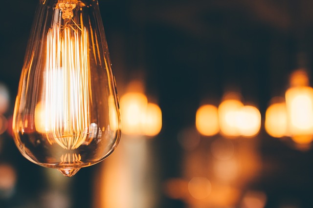 La tarifa regulada de electricidad no será para todos