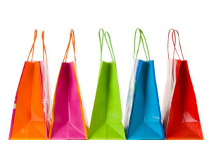 Arrancan las rebajas de verano y la OCU recuerda los derechos del consumidor 